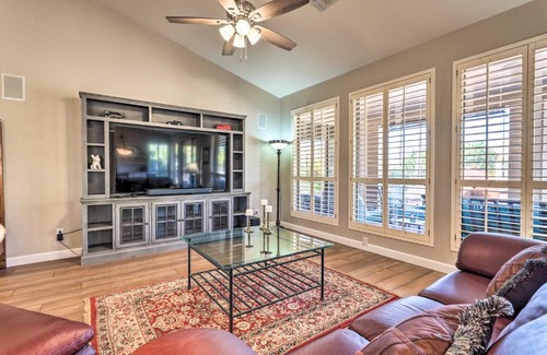 Oakwood Maison | 55 and Sun Lakes Casa with Patio and Pool Access