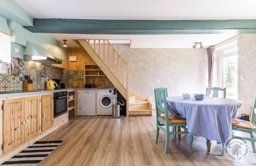 Savigny-le-Vieux Maison | 55 m² Gîte ∙ 2 chambres ∙ 4 personnes