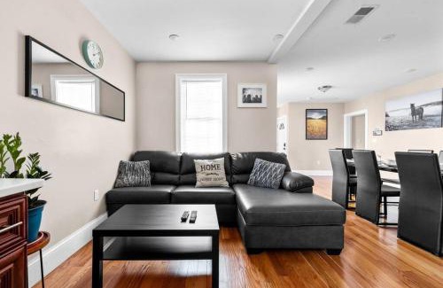 Quincy Appartement | 555-2 6BR Quincy - Spacious Apt near Perry Beach