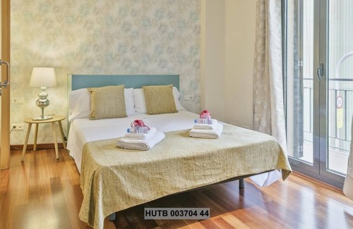 Les Corts Appartement | 56. Anglesola apartment