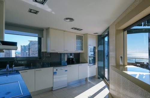 Diagonal Mar i el Front Maritim del Poblenou Appartement | 599 Exclusive Beachfront Penthouse w/Pool II