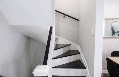 Ampere Appartement | 5Bed 2Bath Near NYC, Parking, Laundry