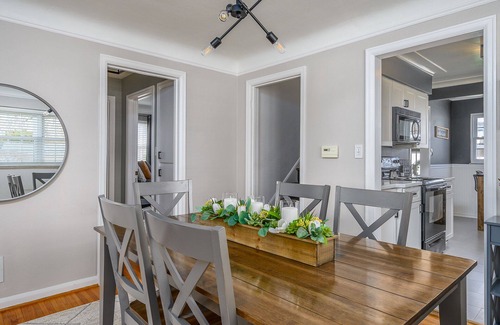 Toledo Maison | 5BR/2BA Beautiful and Spacious Home in Quiet Area