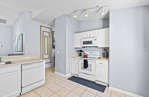Sandy Ridge Villa | 5BR Heated Pool & Grill w/ Pool Table & Darts!