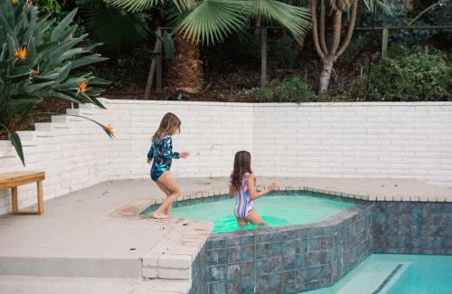 Mount Helix Maison | 5BR Oasis with Pool, Arcade, Sauna