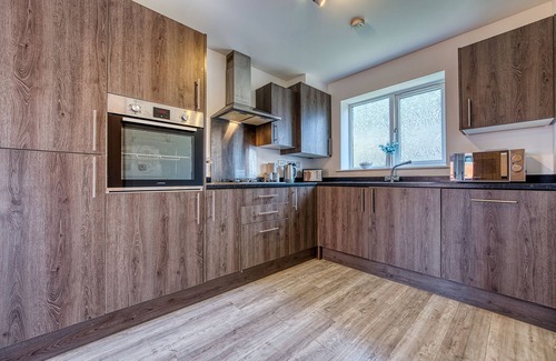 Yardley Appartement | 5BR Team Accommodation nr NEC/Airport with Parking