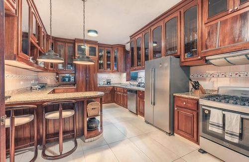 Los Lagos Villa | Luxurious 5-BR Villa in the Heart of Casa de Campo