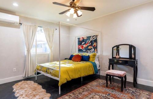 Kessler Maison | 5min to Bishop Arts - Stay at Meadow House