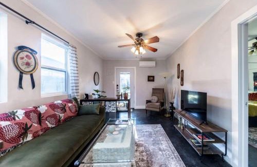 Kessler Maison | 5min to Bishop Arts - Stay at Meadow House