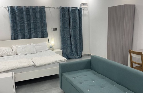Serrekunda Appartement | 5minutes drive to the beaches near by an 4minutes drive to senegambia