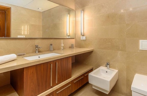 Beirut Central District Appartement | 5th Lvl Solidere 2-BR · Poem 2-Bedroom Apartment At Kantari Beirut