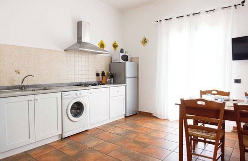 Alcamo Marina Villa | 4 APPARTEMENTS JUSQU'À 22 PERSONNES À 150 M DE LA PLAGE DE LOCATION DE VOITURES WI FI