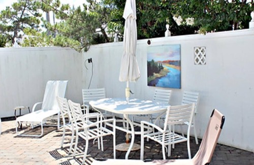 Beach Haven Maison | 6 bedroom accommodation in Barnegat Light