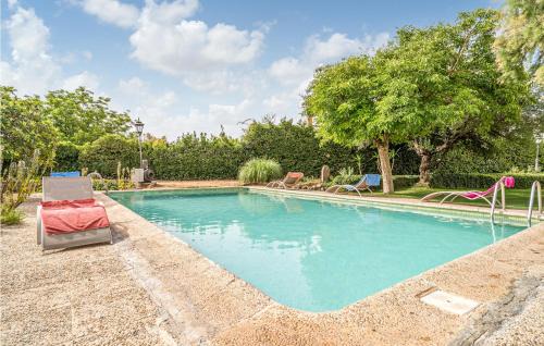 Tocon Maison | 6 Bedroom Beautiful Home In Tocon