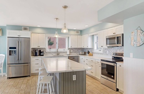 Bethany Beach Maison | 6 Bedroom Oceanfront House in N. Bethany Beach. Renovated in 2024. Watch video!