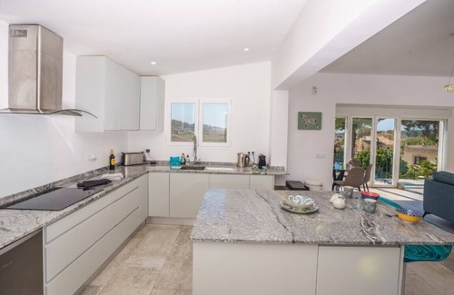 La Sabatera Villa | Villa de 6 chambres à quelques minutes de la plage de Moraira. Piscine chauffée, vue mer