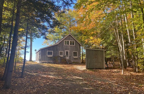 Standish Maison | 6 bedroom waterfront cabin -enjoy beautiful sunsets!