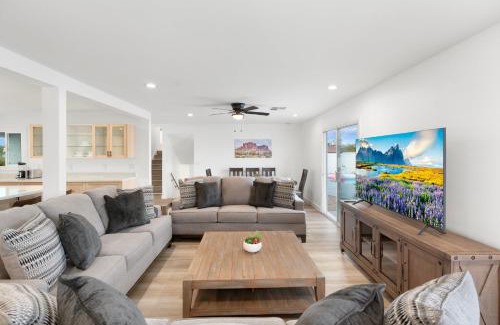Glendale Maison | 6 Br Paradise Heated Pool Arcade Room Pool Table