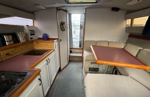 Appelviken Location De Bateaux | 6 coops American big boat near the subway