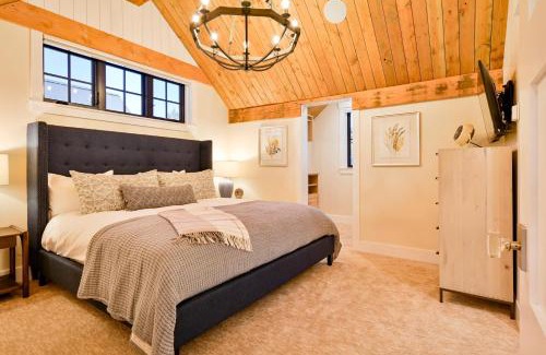 Crested Butte Maison | 6-Cottage Bundle at Academy Place