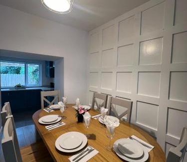Galway City Centre Appartement | 6 Eyre Square Lane