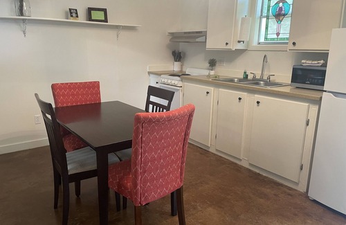 Folsom Appartement | #6 Hidden Akers Peaceful Place