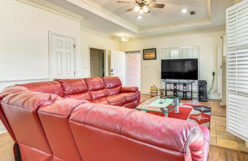 Albany Maison | 6 Mi to Dtwn Albany Convenient Home with Patio