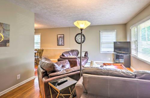 Omaha Maison | 6 Mi to Old Market Home with BBQ-Ready Patio!