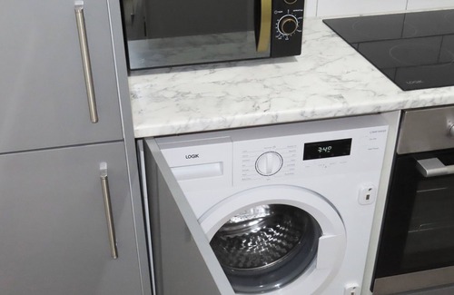 Sheldon Appartement | 6 Mins to NEC & BHX Studio FREE PARKING