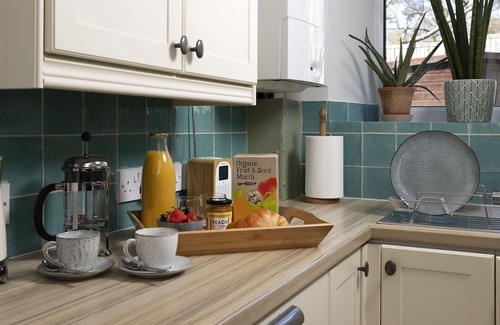Blockley Appartement | 6 Mount Pleasant sits within a pretty terraced row of Cotswold cottages
