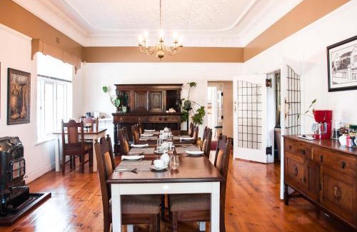 Bredasdorp Maison | 6 on Kloof Guest House