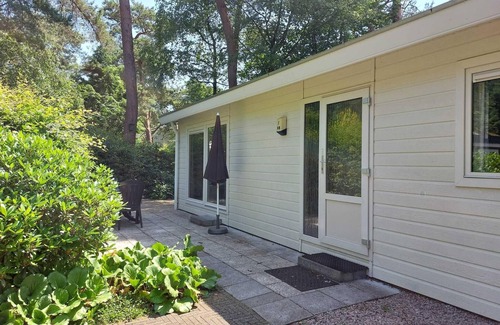 Beekbergen-Zuid Maison | 6 pers. chalet with 3 bedrooms and a terrace