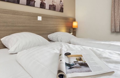 Saarburg Maison | 6-person bungalow in the holiday park Landal Warsberg
