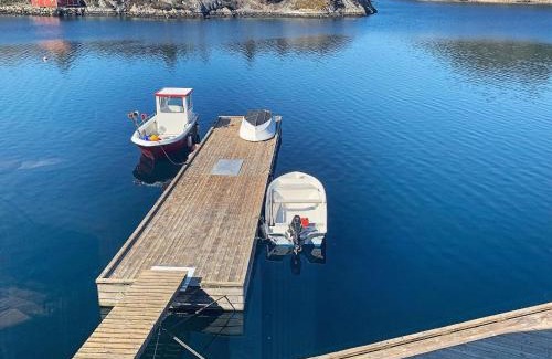 Bremnes Maison | 6 person holiday home in Urangsvåg