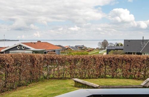 Grønninghoved Strand Maison | 6 person holiday home in Sj lund