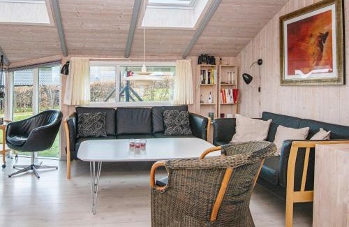 Grønninghoved Strand Maison | 6 person holiday home in Sj lund