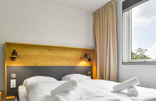 Saarburg Maison | 6-person mobile home in the holiday park Landal Warsberg