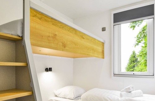 Saarburg Maison | 6-person mobile home in the holiday park Landal Warsberg
