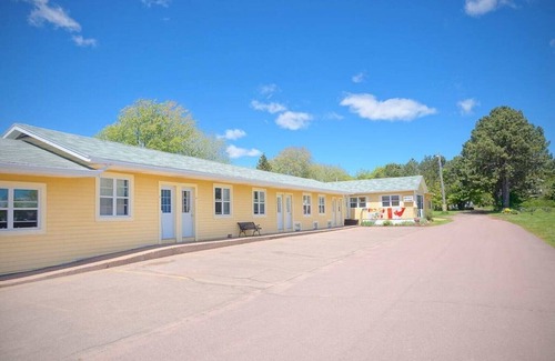 Summerside Appartement | (6) Suite Double Privée à Green Acres Summerside