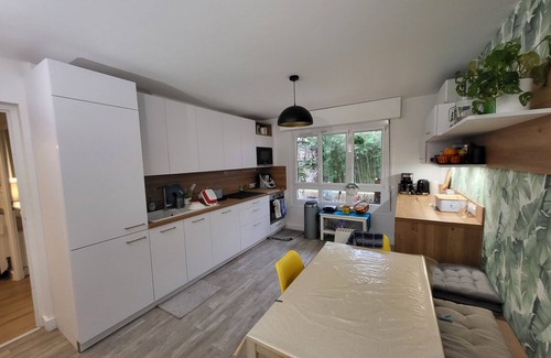 Point Du Jour - Aqueducts Appartement | Appt 6 pièces de 130m2, Lyon 5 Point-du-Jour, 7/8 couchages, calme jardin 200m2.
