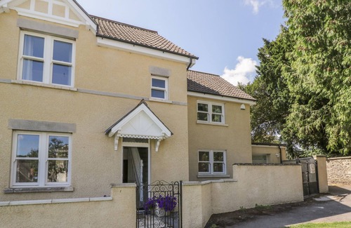 Ozleworth Cottage | 6 Le Chipping, WOTTON-UNDER-EDGE