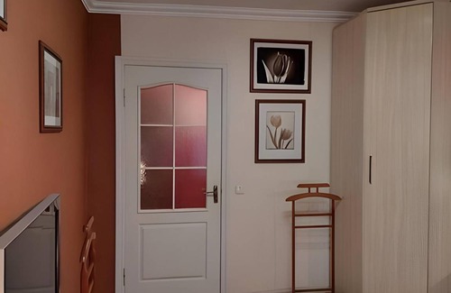 Zarichnyi District Appartement | 60 m² Appartement ∙ 2 chambres ∙ 7 personnes
