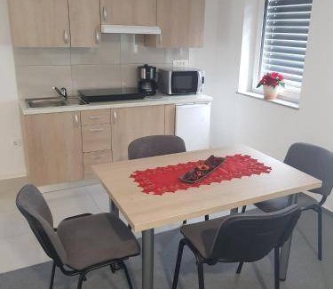 Logatec Lit Et Petit-Déjeuner | 60 m² Chambre d'hôtes ∙ 7 personnes