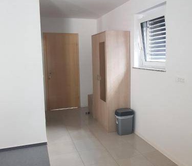 Logatec Lit Et Petit-Déjeuner | 60 m² Chambre d'hôtes ∙ 7 personnes