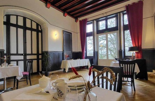 Cluis Lit Et Petit-Déjeuner | 60 m² Chambre d'hôtes ∙ 6 personnes