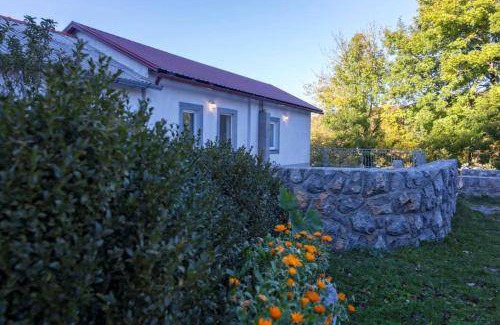 Veljun Primorski Chalet De Ski | 60 m² Chalet ∙ 2 chambres ∙ 6 personnes