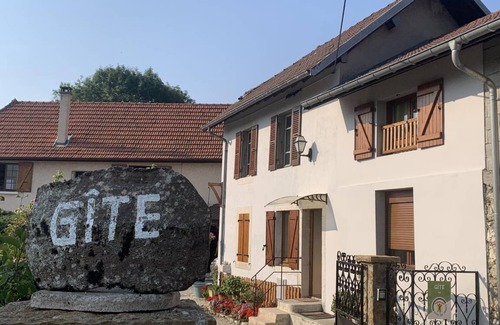 Peyrieu Maison | 60 m² Gîte ∙ 2 chambres ∙ 4 personnes