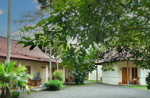 Temanggung Hôtel | 60 m² Hôtel ∙ 127 personnes