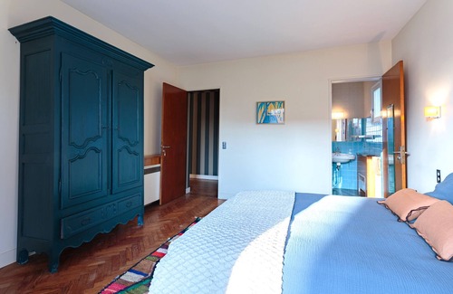Rion-des-Landes Maison | 60's architect-designed villa for small and large tribes