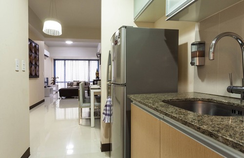 Salcedo Village Appartement | 60 m² 1 B / R @ Deux centrale (P)